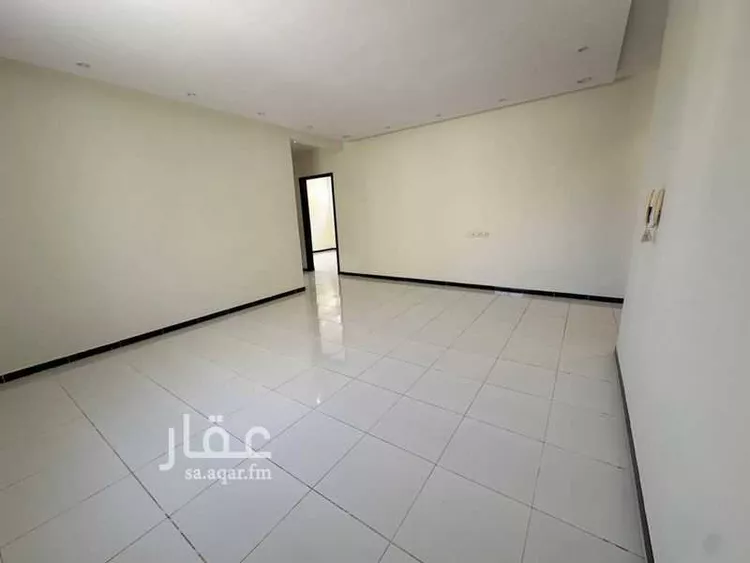 شقة للبيع في شارع محمد بن عبدالواحد الطبري, حي الرمال, مدينة الرياض, منطقة الرياض صورة 2