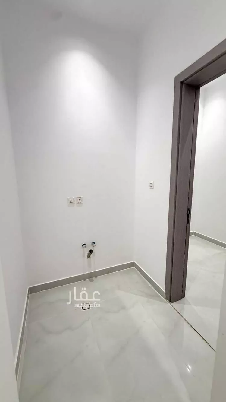 دور للإيجار في شارع الضحي, حي الملك فهد, مدينة الرياض, منطقة الرياض صورة 3