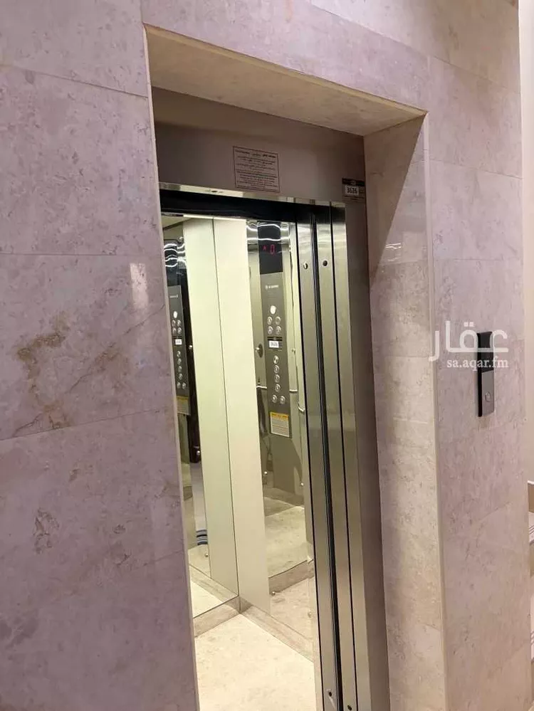 Floor for Rent in Riyadh Hittin صورة 3