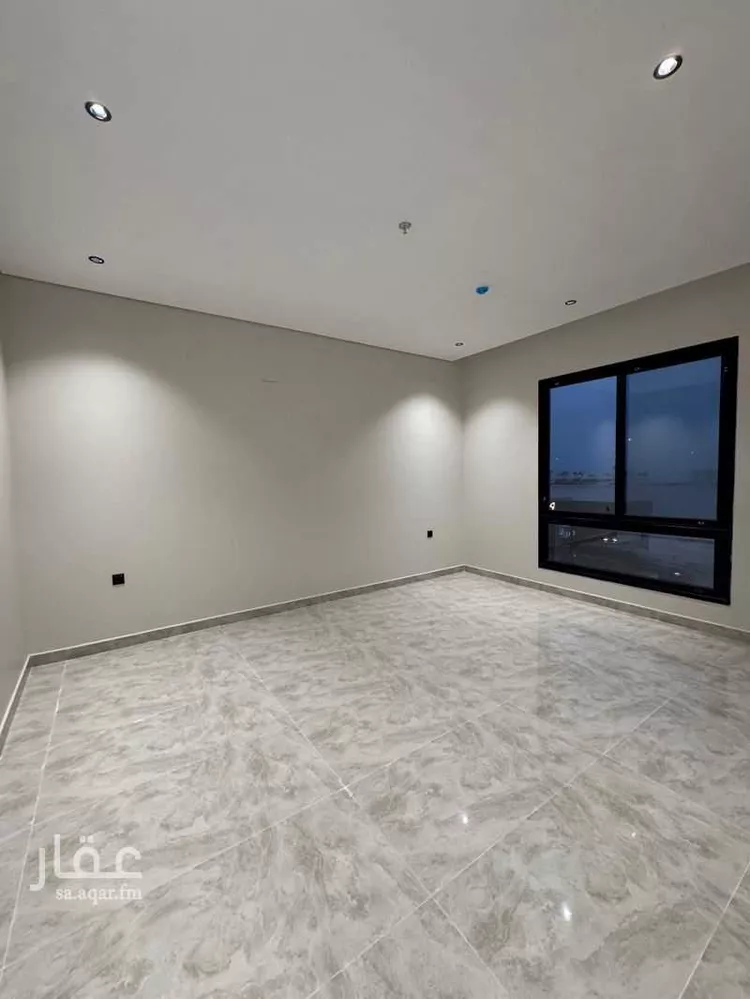 شقة للبيع في شارع الكورنيش, حي السيف, مدينة الدمام, المنطقة الشرقية 1 صورة