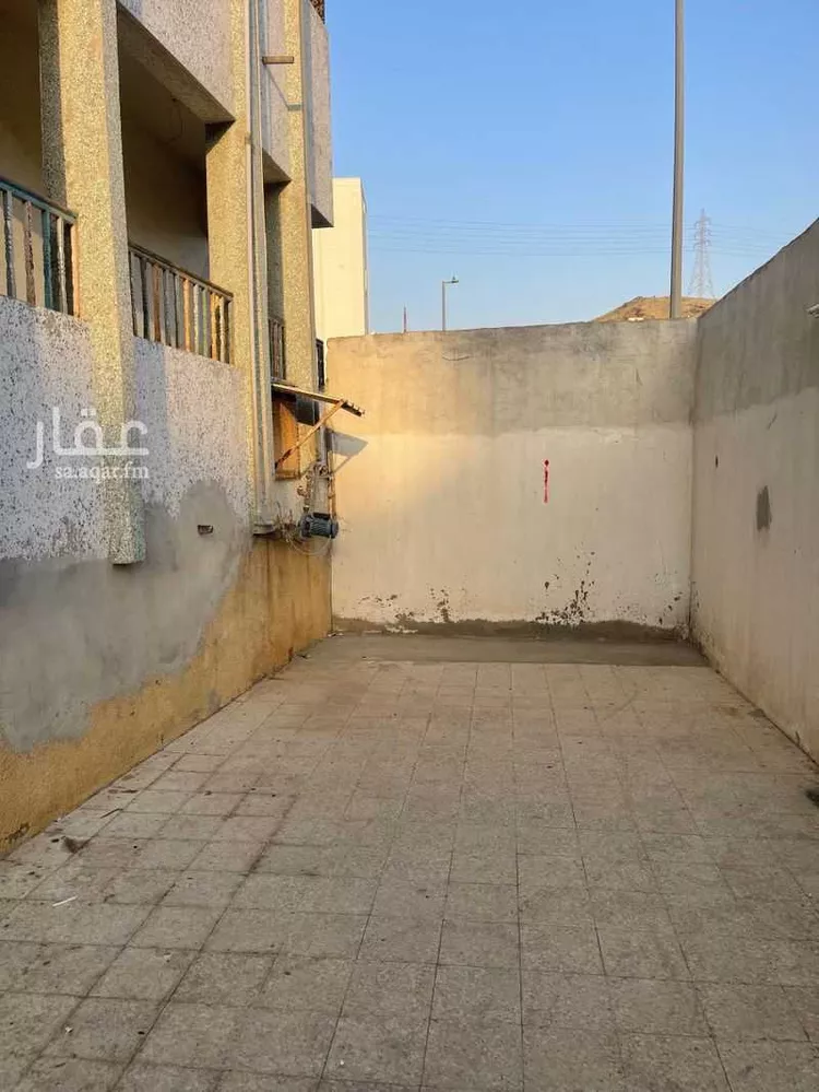 عمارة للبيع في شارع شارع الحج, حي وادي جليل, مدينة مكه المكرمه, منطقة مكة المكرمة صورة 2