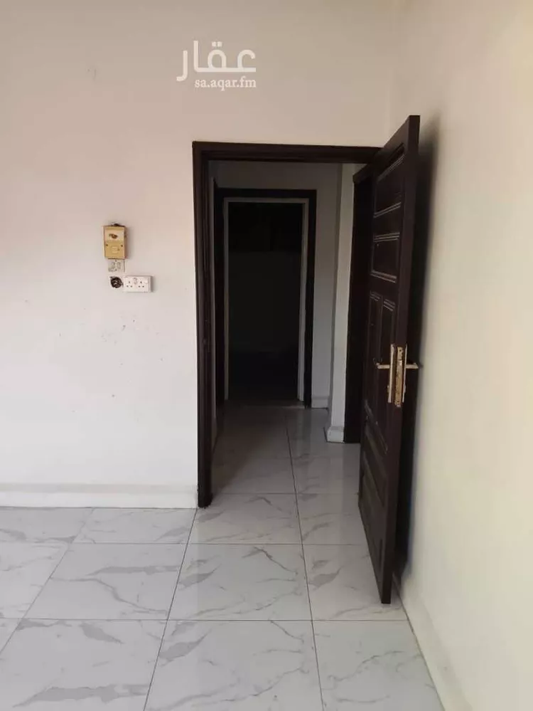 شقة للإيجار في شارع العاشر, حي العدامة, مدينة الدمام, المنطقة الشرقية صورة 4