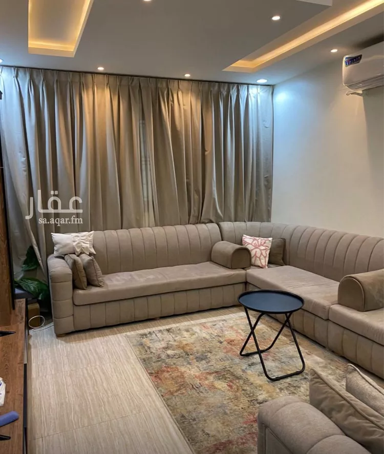 فيلا للبيع في شارع الساعى, حي الفيحاء, مدينة الرياض, منطقة الرياض صورة 3