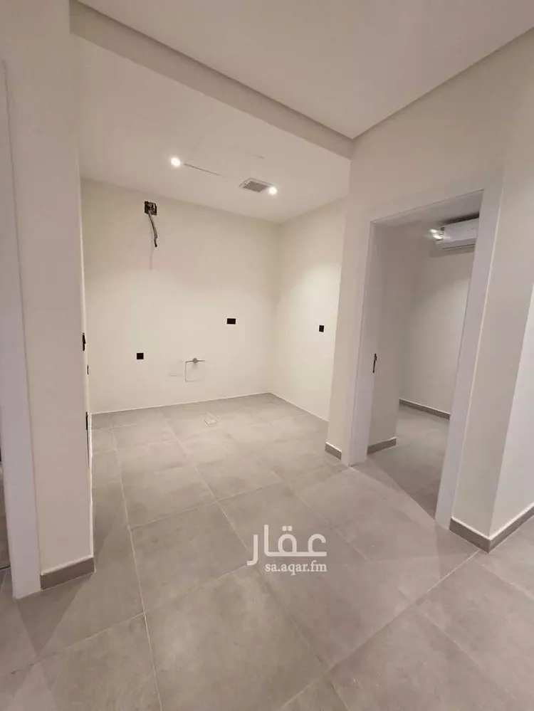 دور للبيع في شارع صالح الذماري, حي الروابي, مدينة الرياض, منطقة الرياض صورة 5
