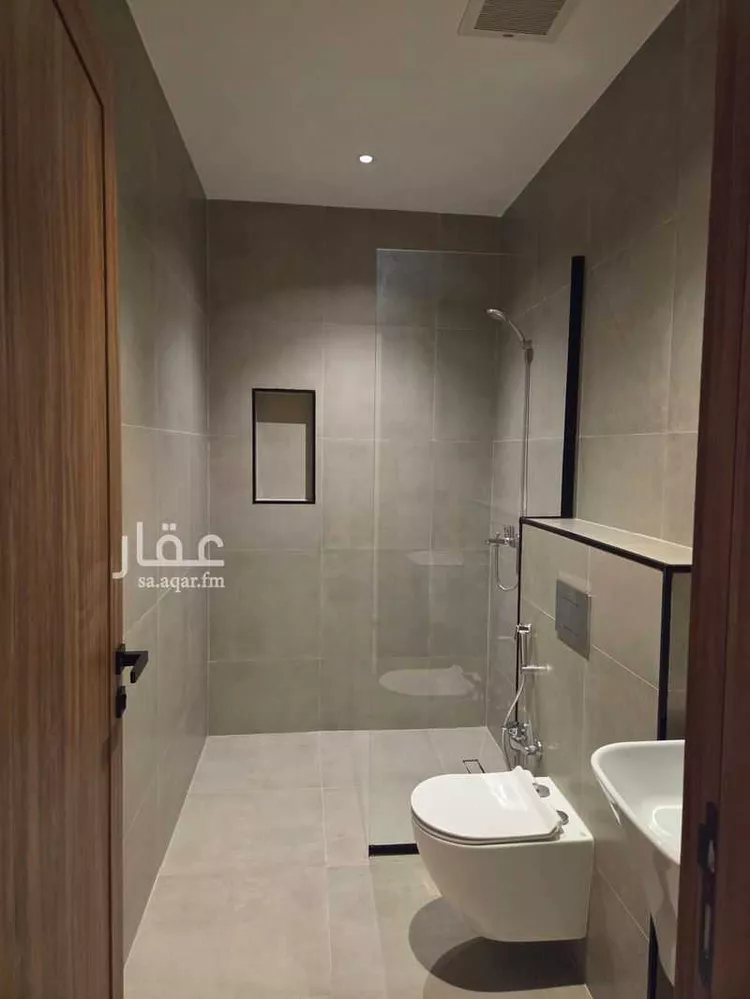 دور للبيع في شارع نصر الجهضمي, حي الروابي, مدينة الرياض, منطقة الرياض 7