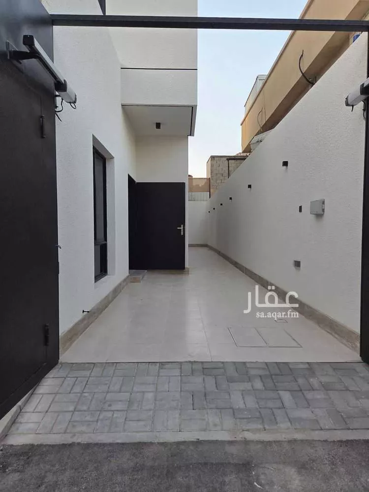 Floor for Sale in Riyadh Al Olaya صورة 2