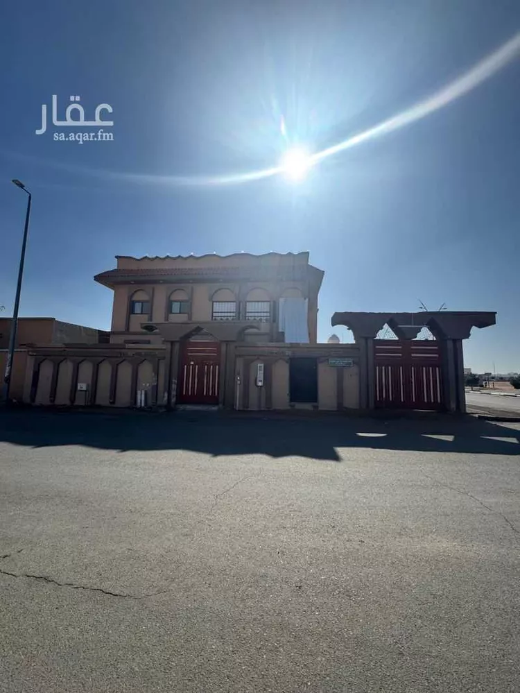 فيلا للبيع في شارع شــارع فلسطيـن ، حي البادية ، حائل ، منطقة حائل صورة 4