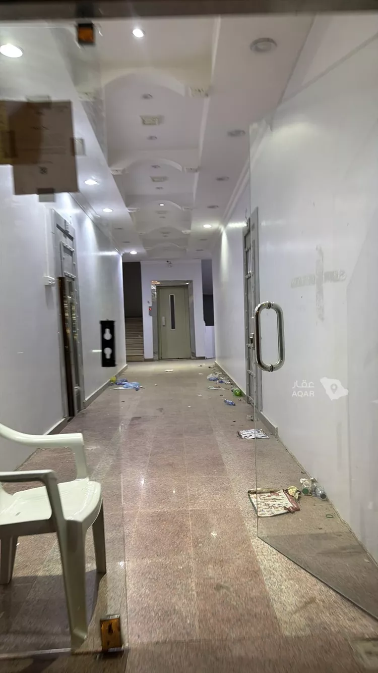 عمارة للإيجار في شارع قلعة الفسطاط, حي إشبيلية, مدينة الرياض, منطقة الرياض 6