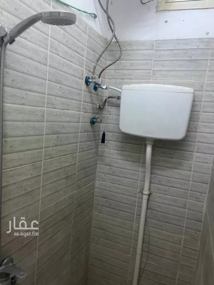 غرفة للإيجار في شارع ابن الحوازي, حي إشبيلية, مدينة الرياض, منطقة الرياض