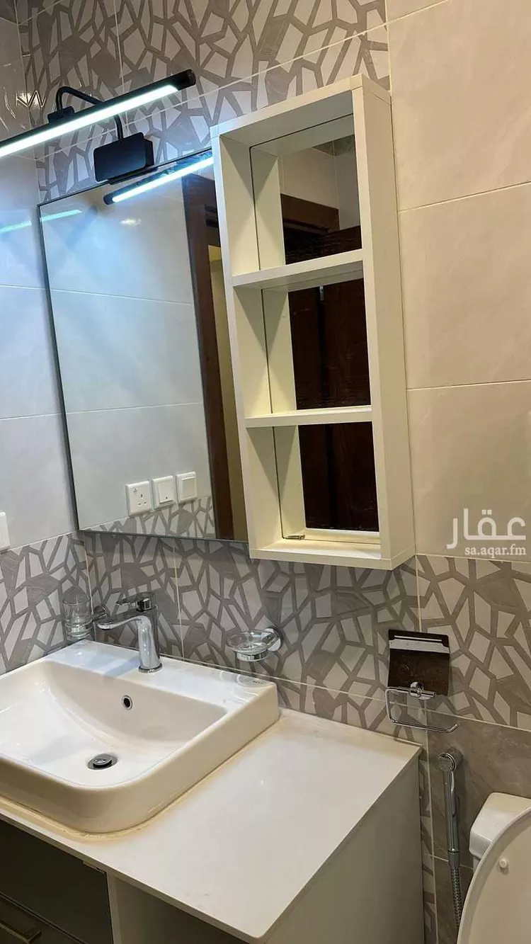 فيلا للبيع في شارع الحسين الحموي, حي الشراع, مدينة جدة, منطقة مكة المكرمة 20