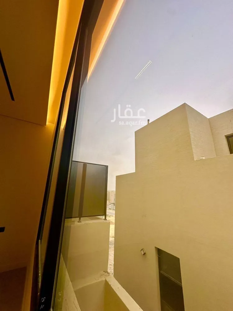 دور للبيع في شارع السلطان قابوس بن سعيد, حي المعيزيلة, مدينة الرياض, منطقة الرياض صورة 5