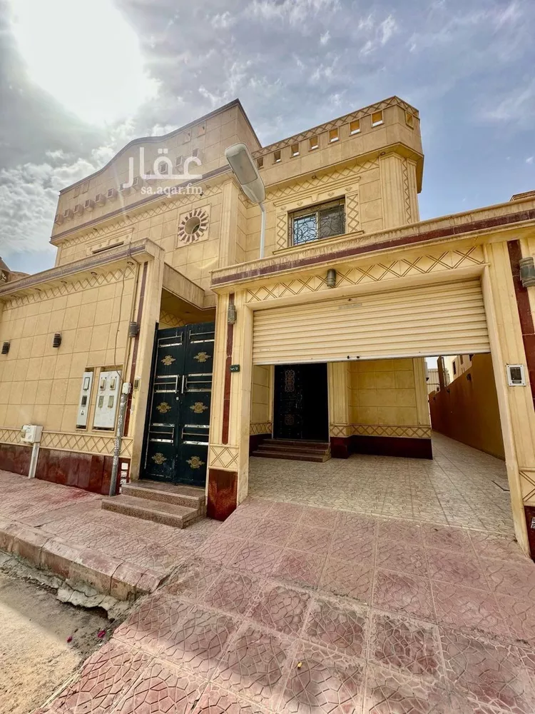 فيلا للبيع في شارع القراء, حي إشبيلية, مدينة الرياض, منطقة الرياض