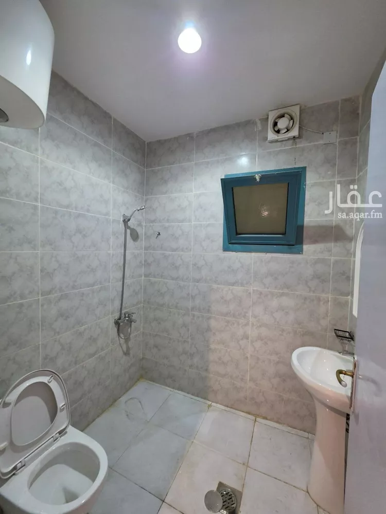 شقة للإيجار في شارع عبدالله بن قيس, حي إشبيلية, مدينة الرياض, منطقة الرياض صورة 3