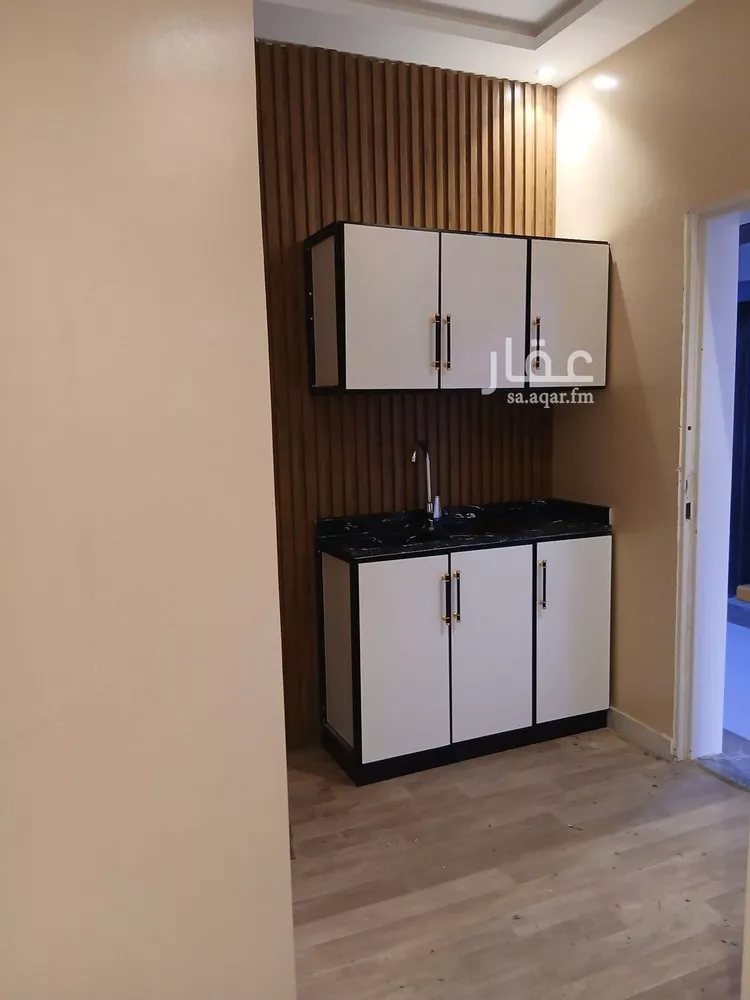 شقة للإيجار في شارع بعلبك, حي غرناطة, مدينة الرياض, منطقة الرياض