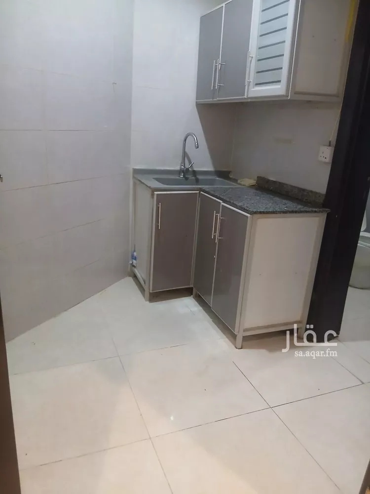 استوديو للإيجار في شارع بعلبك, حي غرناطة, مدينة الرياض, منطقة الرياض صورة 4