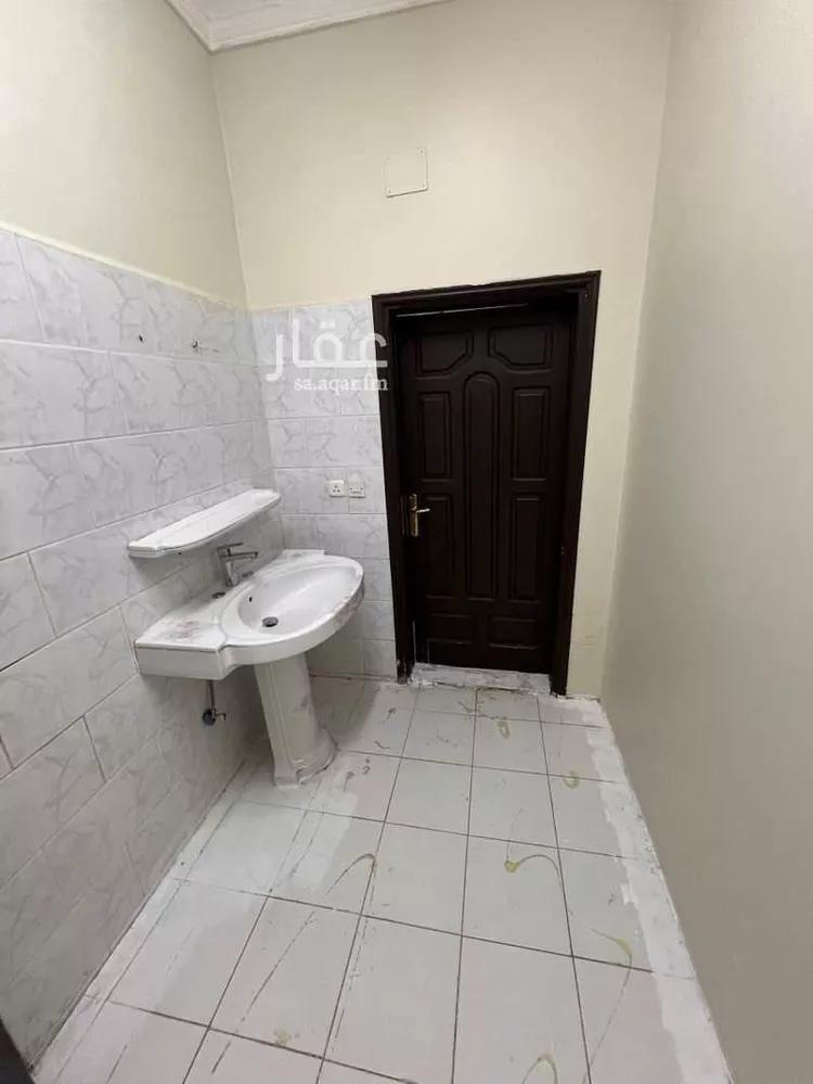 Floor for Rent in Al Bahah Az Zarqa صورة 4