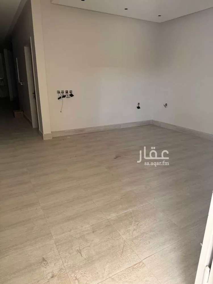 فيلا للإيجار في شارع خليل محمد خليل, حي المناخ, مدينة الرياض, منطقة الرياض صورة 4