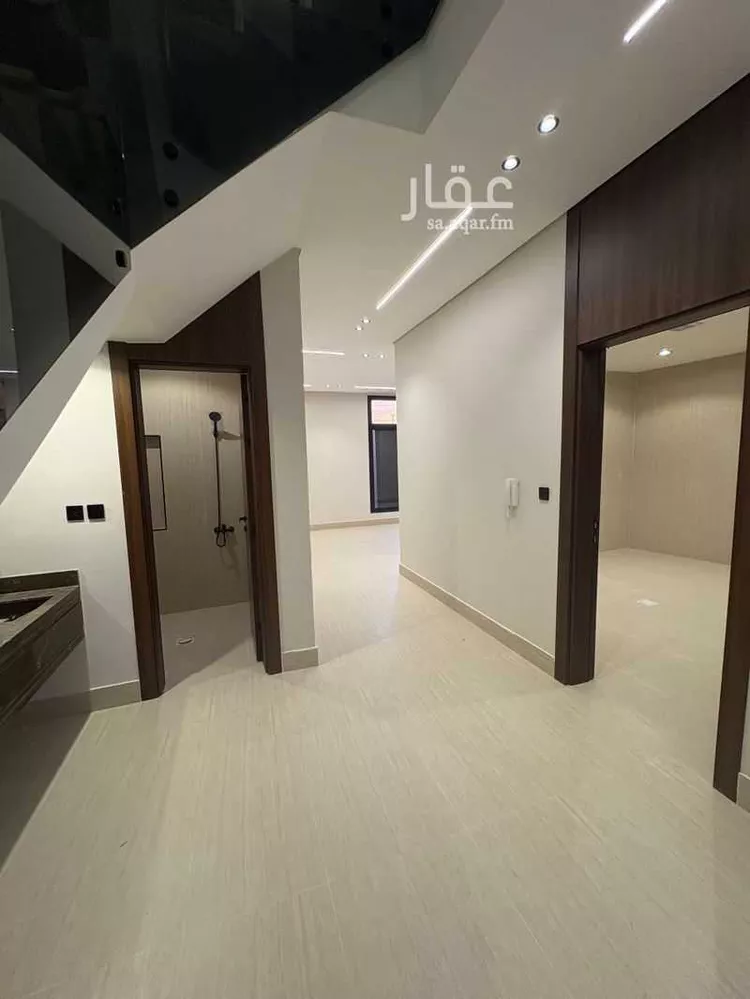 فيلا للبيع في شارع 1002 ضاحية الملك فهد, حي ضاحية الملك فهد, مدينة الدمام, المنطقة الشرقية 6
