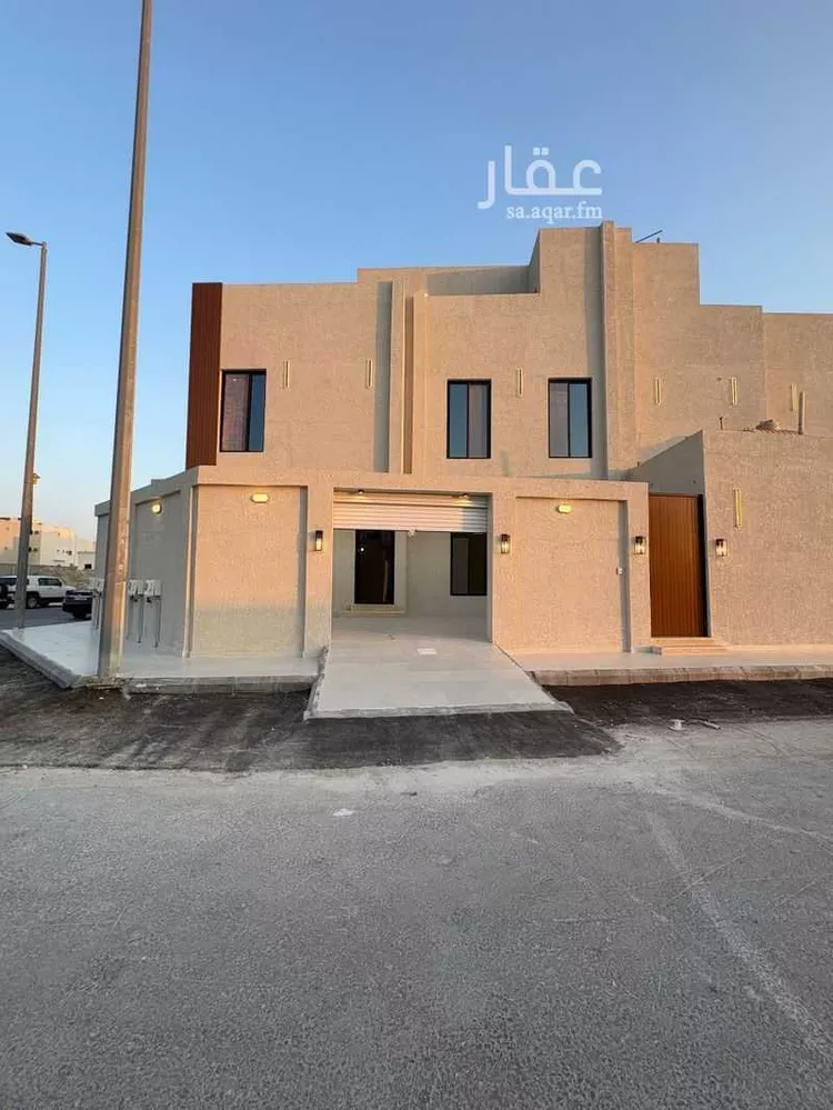 فيلا للبيع في شارع 1002 ضاحية الملك فهد, حي ضاحية الملك فهد, مدينة الدمام, المنطقة الشرقية صورة 3