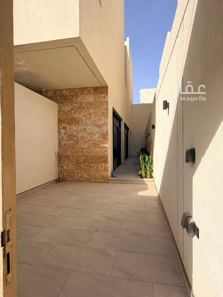 Floor for Rent in Riyadh Al Yasmin