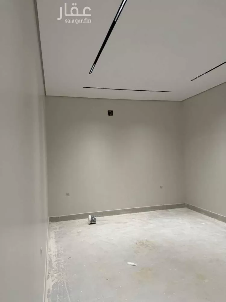 Floor for Sale in Riyadh Al Hazm 8