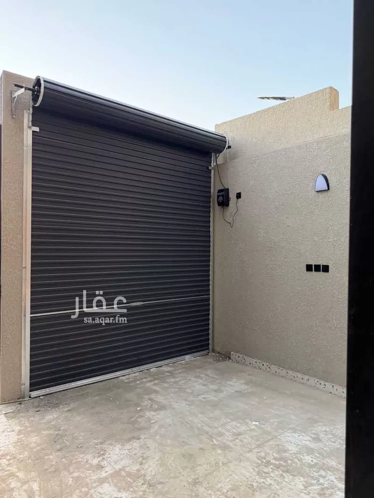 دور للبيع في شارع المجزل, حي الحزم, مدينة الرياض, منطقة الرياض صورة 2