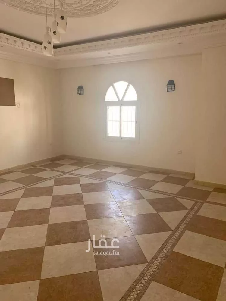 فيلا للإيجار في شارع محمد المويلمي ، حي المروة ، جدة ، جدة