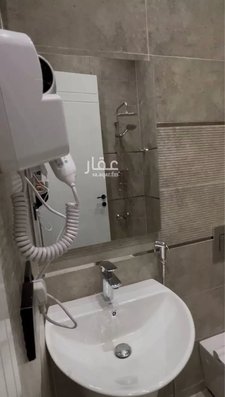 شقة للإيجار في شارع 22271609, حي المنتزة, مدينة ابها, منطقة عسير صورة 5