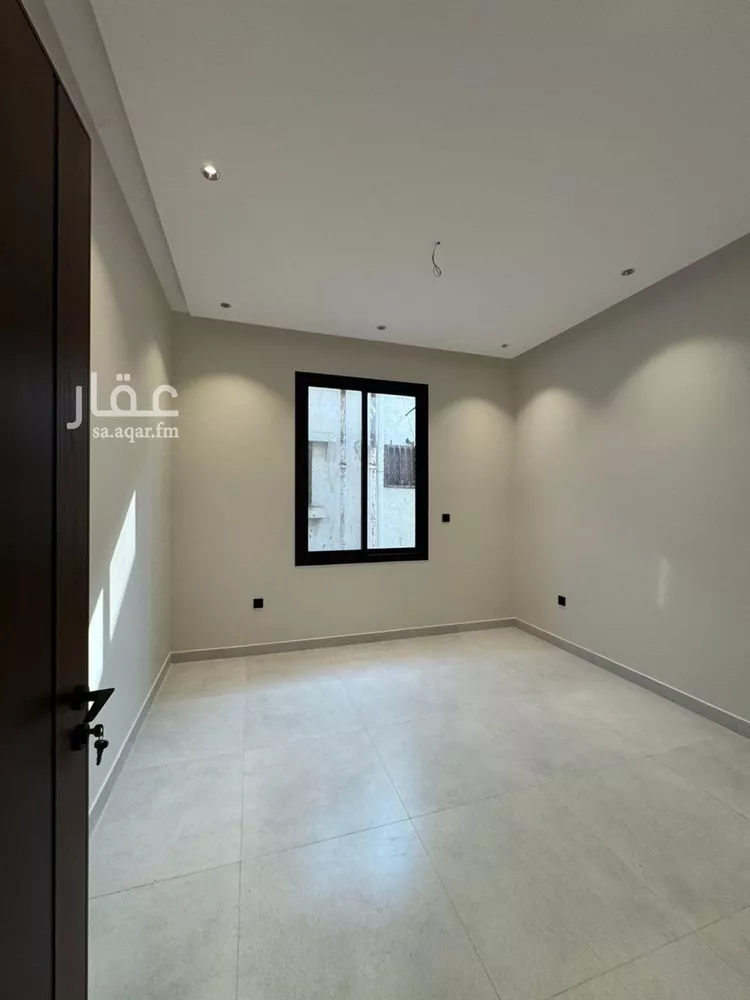 شقة للبيع في شارع علي الفاباتي, حي السلامة, مدينة جدة, منطقة مكة المكرمة