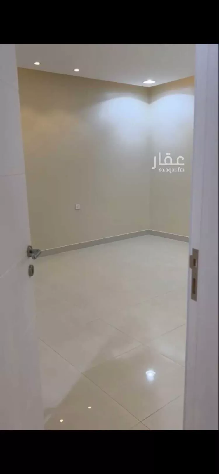 فيلا للبيع في شارع ابو عبيدة الجراح, حي الروابي, مدينة عنيزة, منطقة القصيم صورة 3