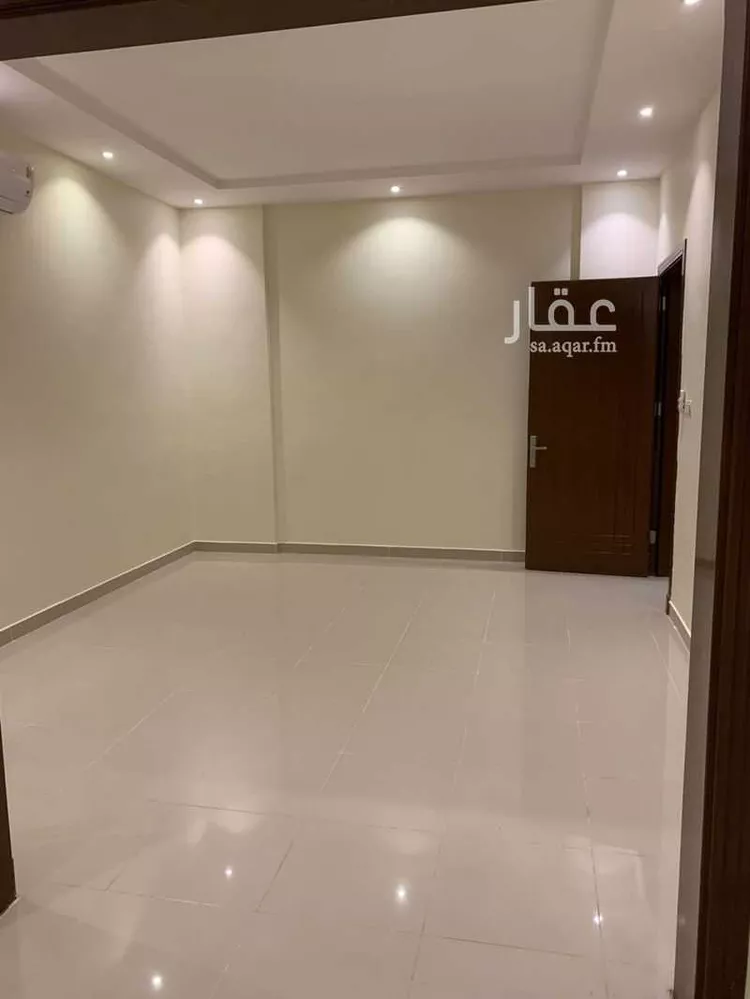 شقة للإيجار في شارع محمد بن عبدالعزيز الدغيثر, حي الملقا, مدينة الرياض, منطقة الرياض صورة 4