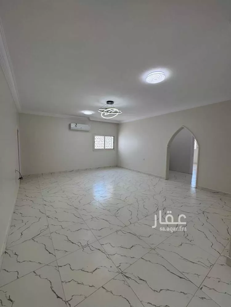 Floor for Rent in Riyadh Al Jazirah