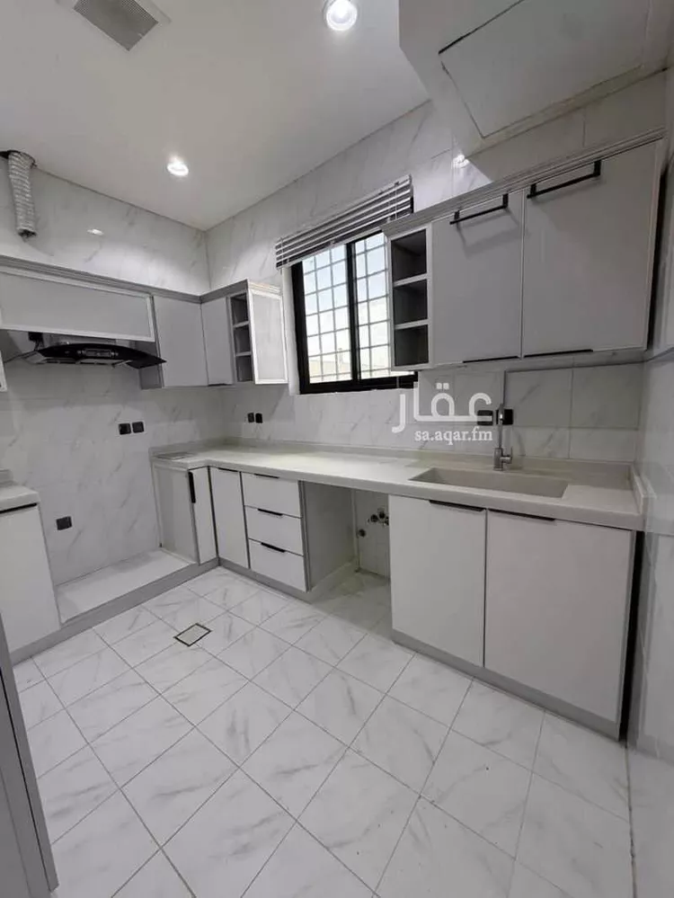شقة للإيجار في شارع رقم 83, حي ظهرة لبن, مدينة الرياض, منطقة الرياض