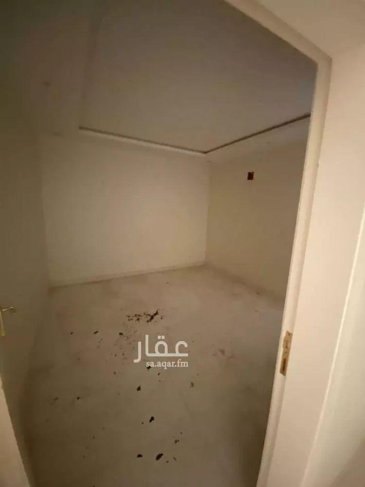 دور للبيع في شارع ابن الناظر, حي العزيزية, مدينة الرياض, منطقة الرياض صورة 5