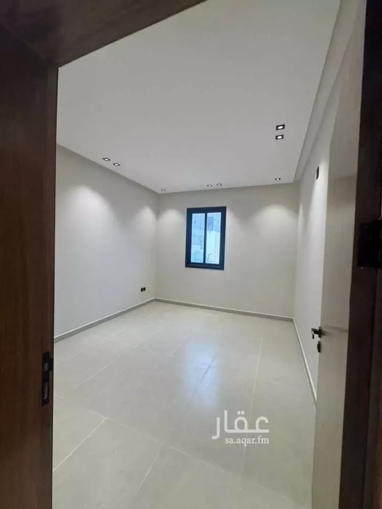 Floor for Rent in Riyadh Okaz صورة 3