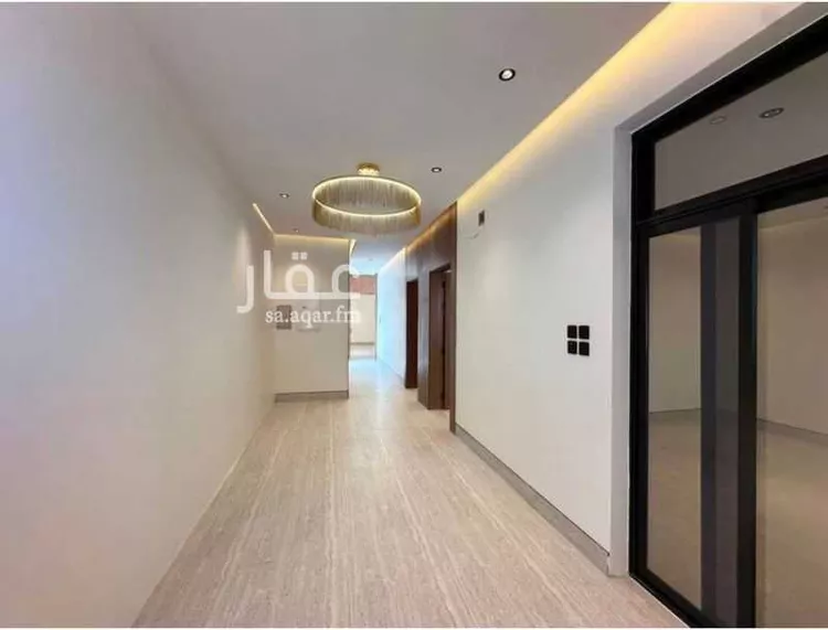 Floor for Rent in Riyadh Al Arid 17