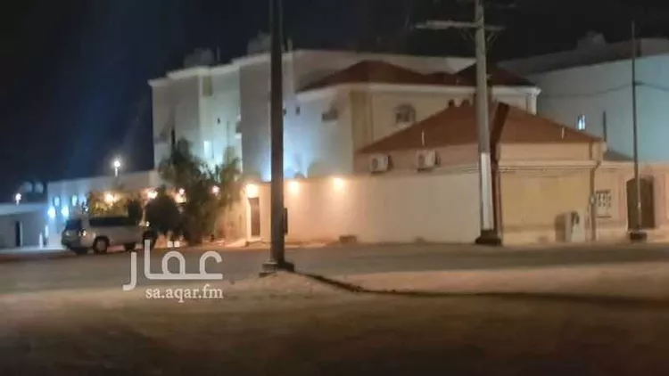 فيلا للبيع في شارع عبدالله علي سالم فلكة ، حي المصيف ، حائل ، منطقة حائل 16