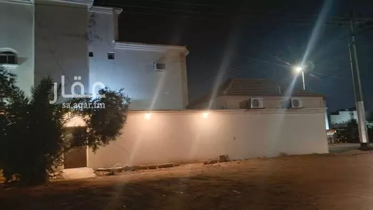فيلا للبيع في شارع عبدالله علي سالم فلكة ، حي المصيف ، حائل ، منطقة حائل 25