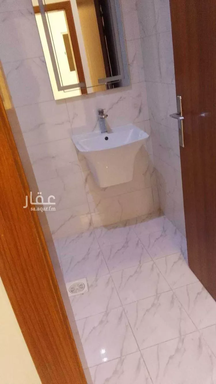 شقة للإيجار في شارع أبي الفتح بن جهير ، حي الربوة ، جدة ، جدة صورة 5