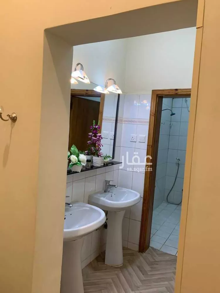 شقة للإيجار في شارع 68 الروضة, حي الروضة, مدينة أبها, منطقة عسير صورة 4