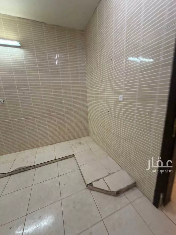 شقة للإيجار في شارع الصفار ، حي النقع ، بريدة ، بريدة صورة 3
