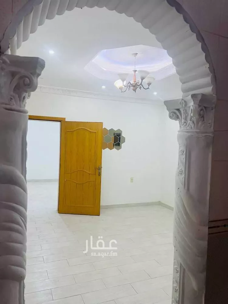 عمارة للإيجار في شارع نجران, حي الثقبة, مدينة الخبر, المنطقة الشرقية صورة 2