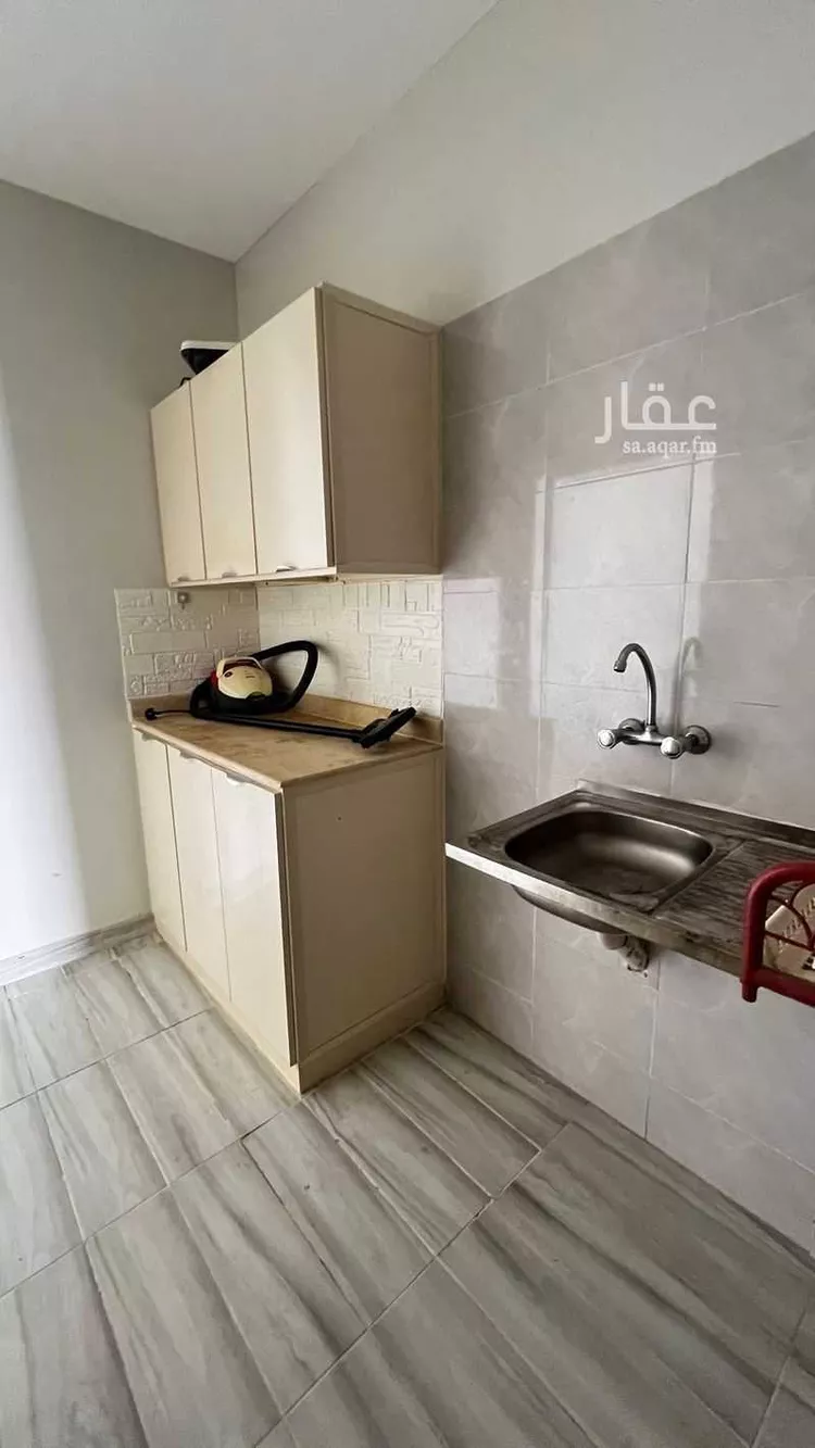 غرفة للإيجار في شارع ابو بكر الصديق ، حي اليرموك ، الزلفي ، الزلفي