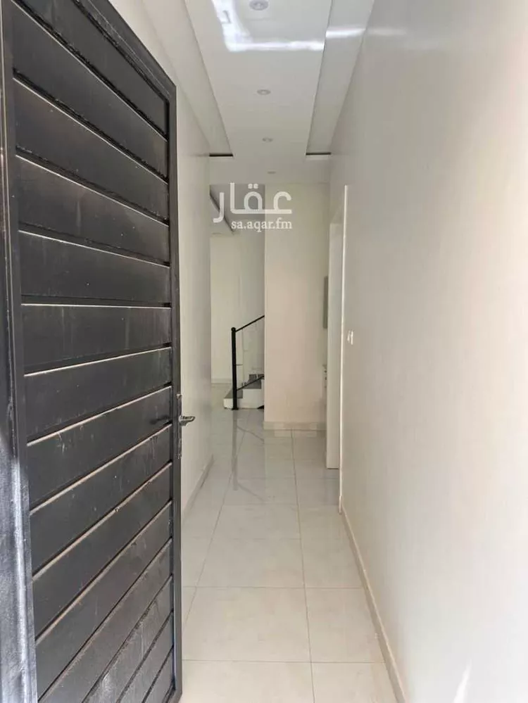 فيلا للإيجار في شارع أبي عثمان الناجم, حي بدر, مدينة الرياض, منطقة الرياض صورة 2