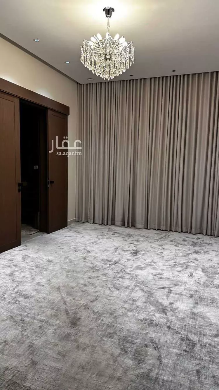فيلا للبيع في شارع ابن إبراهيم التلمساني, حي عكاظ, مدينة الرياض, منطقة الرياض صورة 3