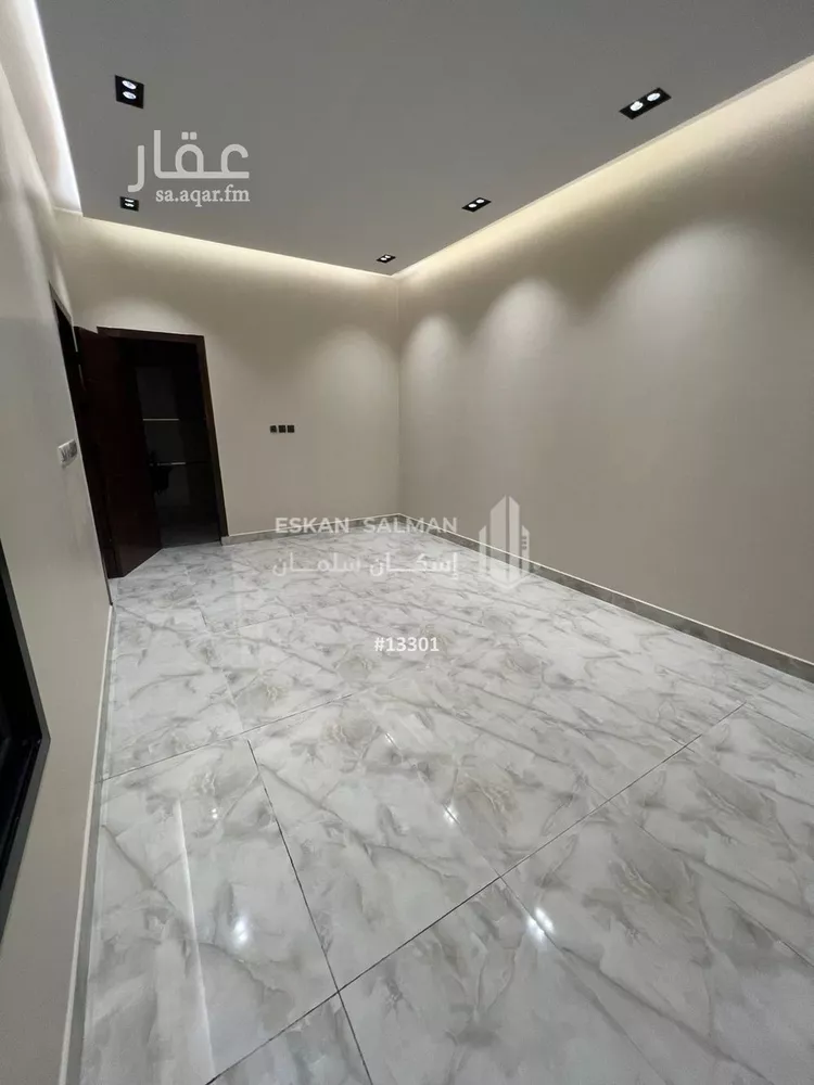فيلا للبيع في شارع الضياء, حي الجنادرية, مدينة الرياض, منطقة الرياض صورة 3