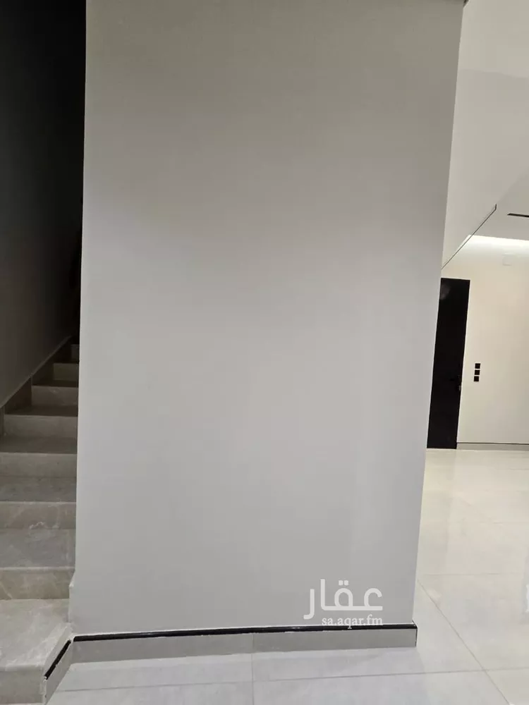 فيلا للبيع في شارع معقل بن عامر, حي الرمال, مدينة الرياض, منطقة الرياض صورة 4