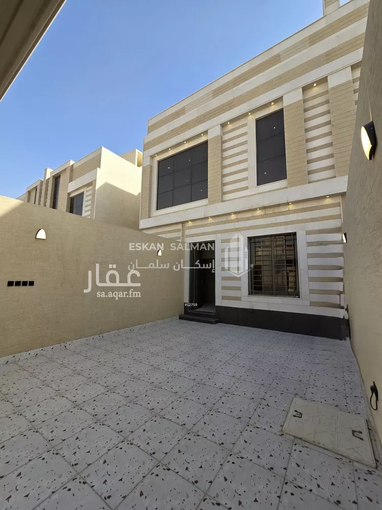 فيلا للبيع في شارع محمد بن جزي, حي عكاظ, مدينة الرياض, منطقة الرياض صورة 2