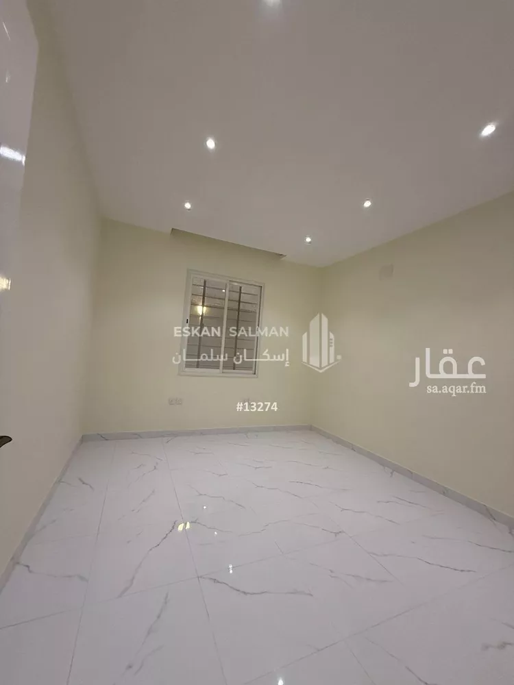 دور للبيع في شارع عمر التميمي, حي الظرفة, مدينة خميس مشيط, منطقة عسير صورة 3