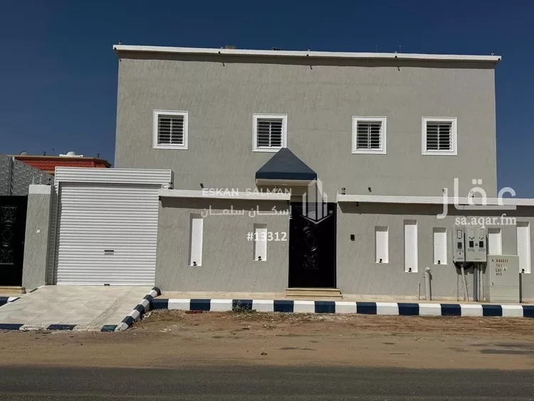 دور للبيع في شارع محمد الرميح, حي الروضة, مدينة نجران, منطقة نجران